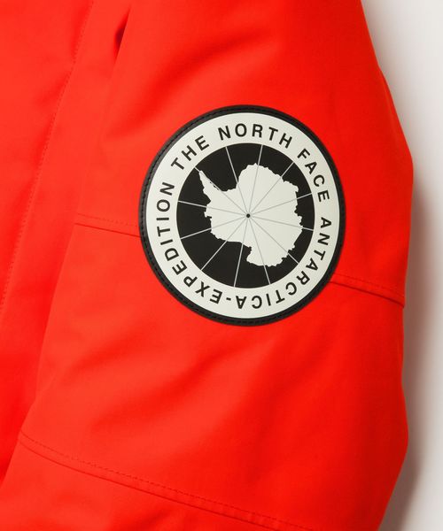 THE NORTH FACE(ザノースフェイス)の「ザ・ノース・フェイス メンズ 極地仕様ダウンパーカ / アンタークティカパーカ(ダウンジャケット/コート・メンズ・レッド/ブラック/ブルー・SMALL/MEDIUM/X-SMALL/LARGE)」の8枚目の写真