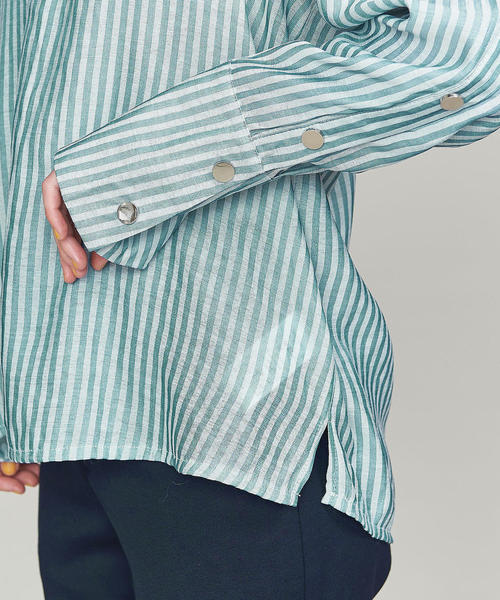 GHOSPELL（ゴスペル）の「＜GHOSPELL＞ストライププルオーバーブラウス o（シャツ/ブラウス・レディース・グレー・SMALL）」の4枚目の写真