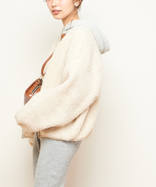 natural couture(ナチュラルクチュール)の「Newボアブルゾン(ブルゾン・レディース・ベージュ/ピンク/アイボリー/ボルドー・FREE)」の8枚目の写真