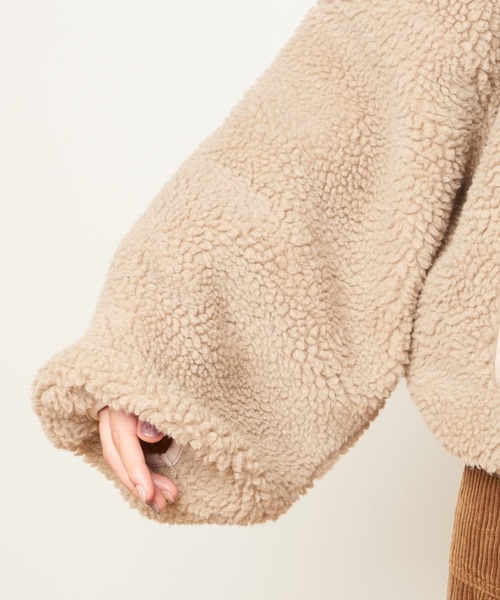 natural couture(ナチュラルクチュール)の「Newボアブルゾン(ブルゾン・レディース・ベージュ/ピンク/アイボリー/ボルドー・FREE)」の7枚目の写真