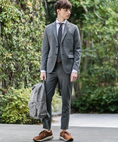 Buffalo Bobs(バッファローボブズ)の「NOMADO-SILKY(ノマド-シルキー)コンパクトシルキー 2B スーツ(スーツセット・メンズ・ネイビー/ダークグレー/グレー・1/S/3/L/2/M)」の12枚目の写真