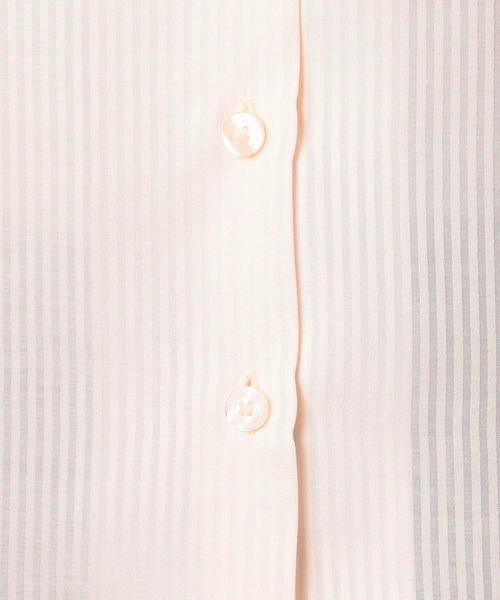 NARACAMICIE（ナラカミーチェ）の「サテンストライプボウタイ長袖ブラウス（シャツ/ブラウス・レディース・ホワイト/ベージュ/ピンク・SMALL/MEDIUM/LARGE）」の15枚目の写真