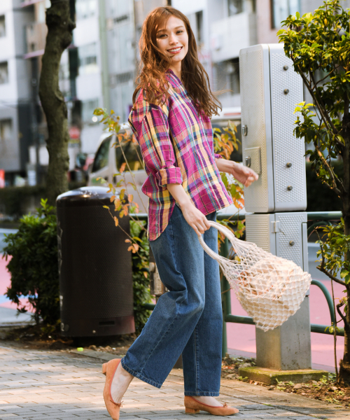 BAYFLOW(ベイフロー)の「リネンチェックシャツ(シャツ/ブラウス・レディース・ホワイト/グリーン/ブルー/ピンク・SMALL/MEDIUM)」の17枚目の写真