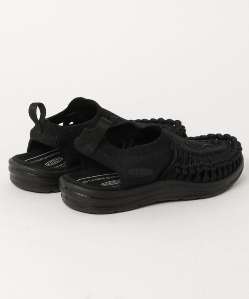 KEEN（キーン）の「UNEEK EVO / ユニーク エヴォ（サンダル・メンズ・ブラック・25cm/25.5cm/26cm/26.5cm/27cm/27.5cm/28cm/29cm/30cm）」の2枚目の写真