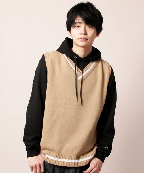 ASTRONOMY（アストロノミー）の「チルデンビッグシルエットニットベスト（ベスト・メンズ・ホワイト/ブラック/グレー/ブラウン/ベージュ/グリーン/ミント/ライトブルー/パープル/イエロー/ピンク/レッド/オレンジ/ネイビー・FREE）」の6枚目の写真