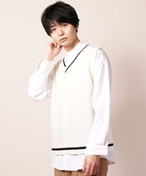 ASTRONOMY（アストロノミー）の「チルデンビッグシルエットニットベスト（ベスト・メンズ・ホワイト/ブラック/グレー/ブラウン/ベージュ/グリーン/ミント/ライトブルー/パープル/イエロー/ピンク/レッド/オレンジ/ネイビー・FREE）」の2枚目の写真