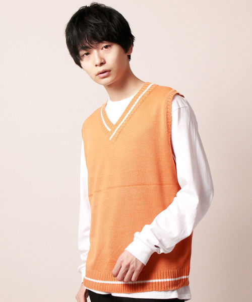 ASTRONOMY（アストロノミー）の「チルデンビッグシルエットニット