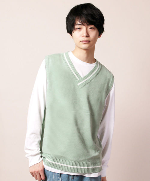 ASTRONOMY（アストロノミー）の「チルデンビッグシルエットニットベスト（ベスト・メンズ・ホワイト/ブラック/グレー/ブラウン/ベージュ/グリーン/ミント/ライトブルー/パープル/イエロー/ピンク/レッド/オレンジ/ネイビー・FREE）」の8枚目の写真