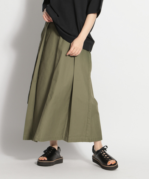 niko and...（ニコアンド）の「バックツイルインタックロングスカート（スカート・レディース・ブラック/ベージュ/グリーン・MEDIUM/LARGE）」の3枚目の写真