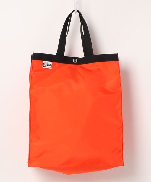 Drifter(ドリフター)の「PAPER BAG TOTE L/ペーパーバッグトート Lサイズ(トートバッグ・レディース・ブラック/ダークブラウン/グレー/タン/レオパード/グリーン系カモフラージュ/その他1/その他2/オレンジ/ケリー/ブラック系その他/ダークグリーン/ゼブラ/ブルー・FREE)」の1枚目の写真