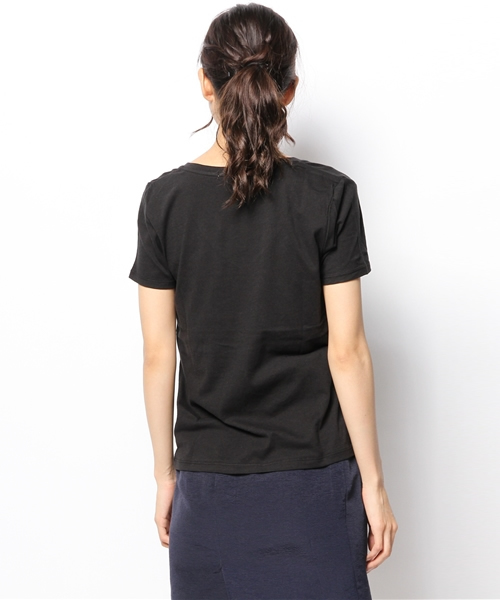 CIAOPANIC TYPY(チャオパニックティピー)の「VネックTシャツ(Tシャツ/カットソー・レディース・オリーブ/ブルー/ホワイト/ブラック・FREE)」の7枚目の写真