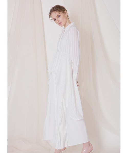 MIELI INVARIANT(ミエリインヴァリアント)の「イレギュラーラウンドブラウス(シャツ/ブラウス・レディース・ブルー/ホワイト・FREE)」の12枚目の写真