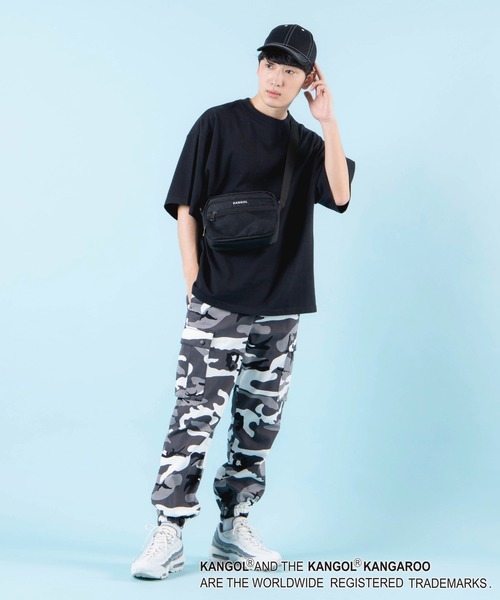 KANGOL（カンゴール）の「∴WEGO/KANGOL 別注メッシュショルダーバッグ（ショルダーバッグ・メンズ・ベージュ/ブラック・FREE）」の7枚目の写真