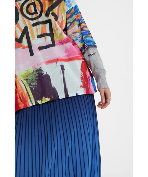 Desigual(デシグアル)の「ライトゲージプルオーバー HAMILTON(ニット/セーター・レディース・ブラック・2L/L/M/S)」の4枚目の写真