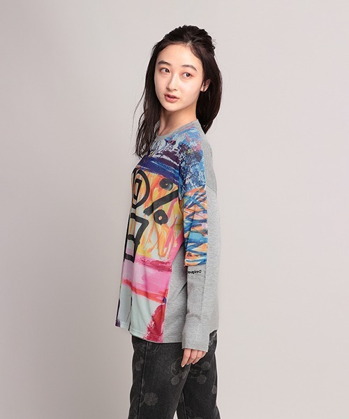 Desigual(デシグアル)の「ライトゲージプルオーバー HAMILTON(ニット/セーター・レディース・ブラック・2L/L/M/S)」の9枚目の写真