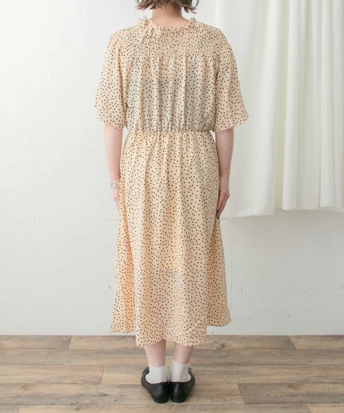 Research アーバンリサーチ のファッション Urban ネックギャザードットワンピース ワンピース Urban ワンピース セール