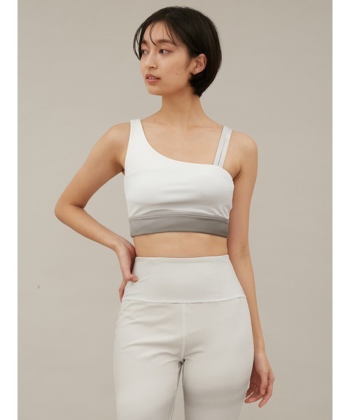 emmi（エミ）の「【emmi yoga】グラデーションブラトップ（チューブトップ・レディース・ライム/グレー・1/0）」の2枚目の写真