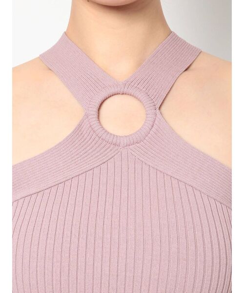 GYDA(ジェイダ)の「サークルクロスニット TOPS(タンクトップ・レディース・ブラック/ピンク/ベージュ/カーキ・FREE)」の11枚目の写真