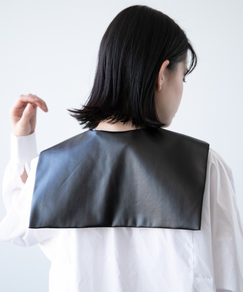 HARE(ハレ)の「シンセティックレザーツケエリ(HARE)(付け襟・レディース・ブラック/ブラック系その他・FREE)」の12枚目の写真