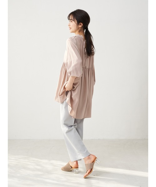 earth music&ecology（アースミュージックアンドエコロジー）の「バックリボンギャザーチュニック ＊（Tシャツ/カットソー・レディース・ベージュ/ラベンダー/アイボリー/ミント・FREE）」の7枚目の写真