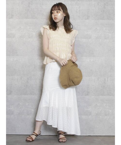 dazzlin（ダズリン）の「スロープラインレーススカート（スカート・レディース・ブラック/グレー/オフホワイト/グリーン・FREE）」の9枚目の写真