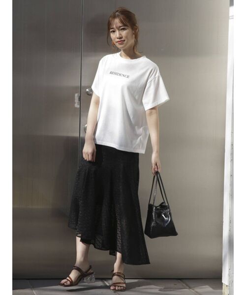 dazzlin（ダズリン）の「スロープラインレーススカート（スカート・レディース・ブラック/グレー/オフホワイト/グリーン・FREE）」の11枚目の写真