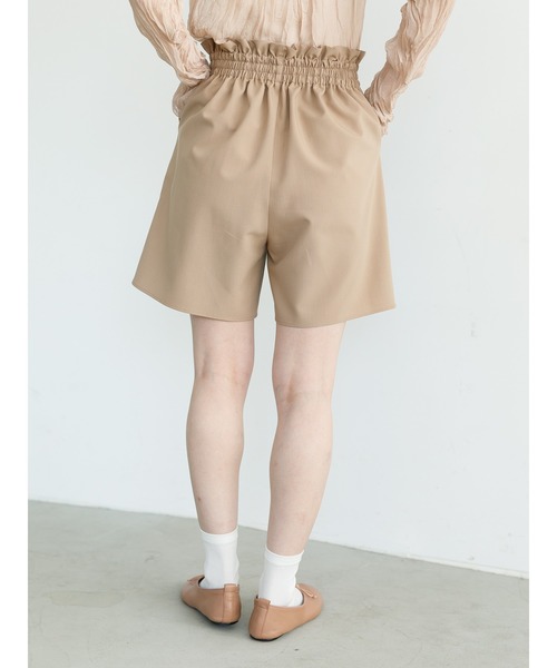 SLURR（スラ―）の「タックフレアショートパンツ（その他パンツ・レディース・ブラック/ベージュ/アイボリー・FREE）」の18枚目の写真