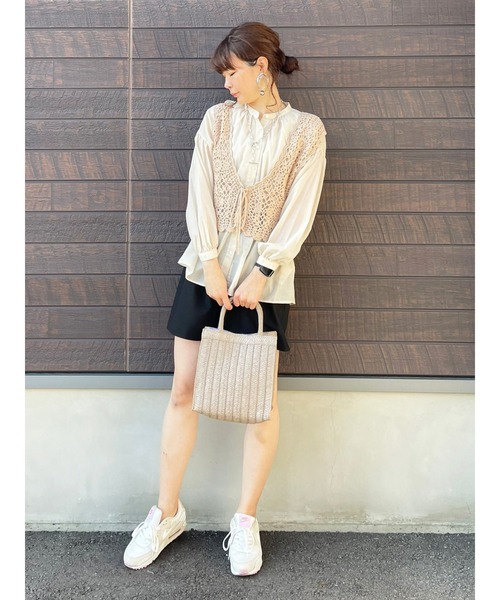 SLURR（スラ―）の「タックフレアショートパンツ（その他パンツ・レディース・ブラック/ベージュ/アイボリー・FREE）」の9枚目の写真