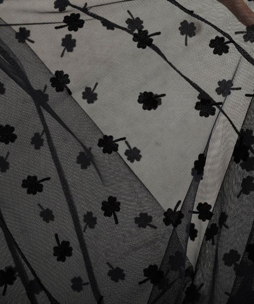 lala Born（ララボーン）の「lalaBorn/フロッキーチュールスカート（スカート・レディース・アイボリー/ブラック・FREE）」の4枚目の写真