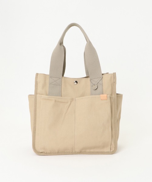 アイボリーとブラウンのトートバッグ L.L.Bean×SALON adam et ropé」の大人気コラボトートバッグに春