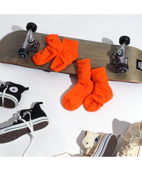 BREEZE by saori（ブリーズバイサオリ）の「WEB限定 靴下【BREEZE by saori】（ソックス/靴下・キッズ・ライム/ブラック/オレンジ・18/21）」の4枚目の写真