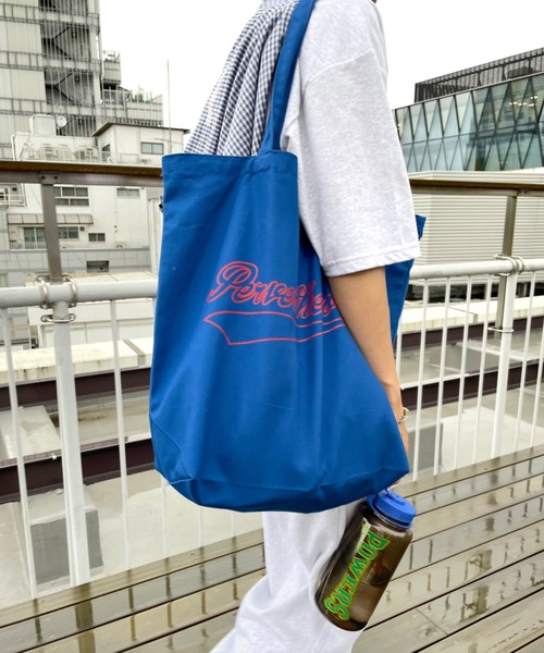 WHO'S WHO gallery（フーズフーギャラリー）の「【KOOKY'N/クーキー】スタジアムトート（トートバッグ・メンズ・ホワイト/ブラック/グリーン/ブルー/イエロー/レッド・FREE）」の21枚目の写真