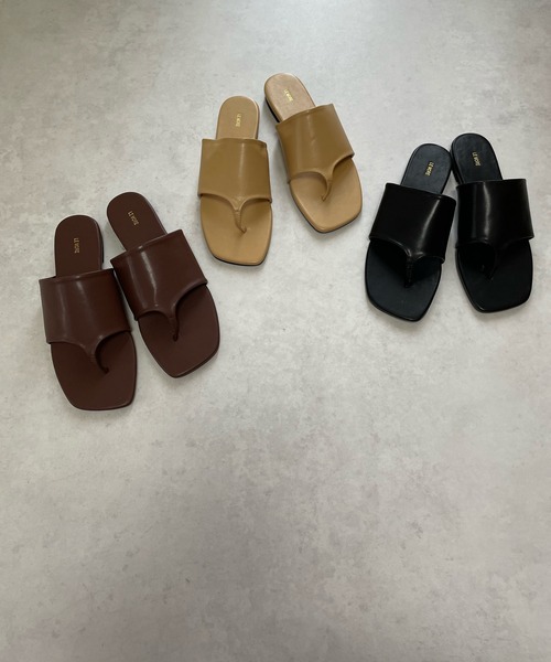 LE MORE(リモア)の「フラットトングサンダル(サンダル・レディース・ブラック/ブラウン/ベージュ・S/L/M)」の3枚目の写真