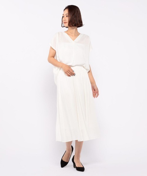 MEW'S REFINED CLOTHES（ミューズリファインドクローズ）の「美シルエット抜き衿ブラウス（シャツ/ブラウス・レディース・ホワイト/ブラック/ブラウン系その他・MEDIUM）」の11枚目の写真