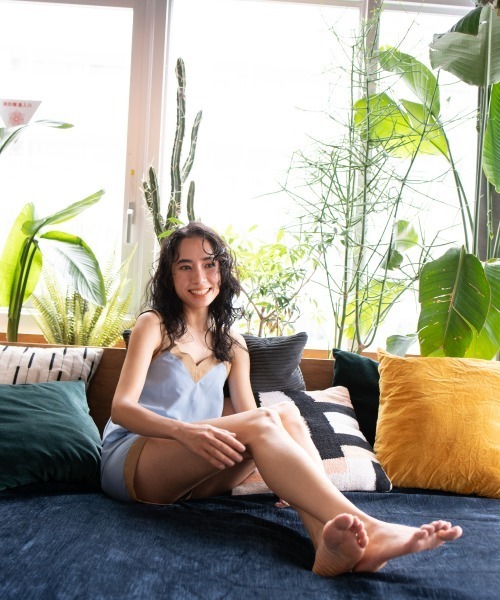 Chut！ INTIMATES（シュットインティメイツ）の「フレアパンツ (C346)（ルームウェア/パジャマ・レディース・オレンジ系その他/ライトブルーグレー/ダークグリーン・M/L）」の14枚目の写真