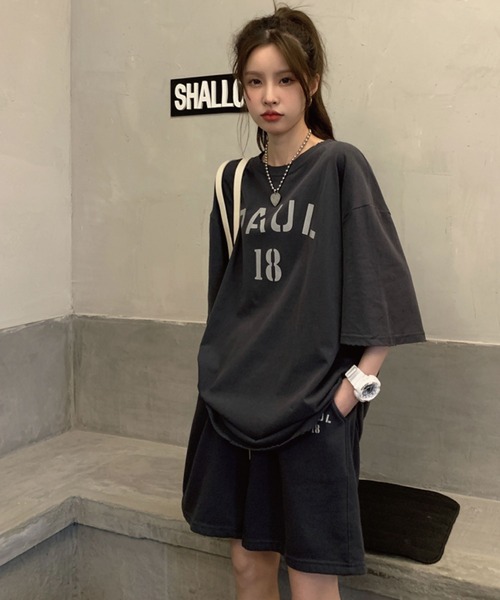 meJane(ミージェーン)の「PAUL18ロゴTシャツ+ハーフパンツ 2点セット【ZOZOTOWN限定】(セットアップ・レディース・チャコールグレー/グレー/オートミール・FREE)」の4枚目の写真