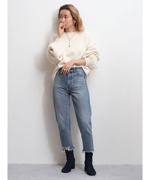 Ungrid(アングリッド)の「アウトリンキングクルーネックニット(ニット/セーター・レディース・グリーン/サーモンピンク/オフホワイト/チャコールグレー・FREE)」の22枚目の写真