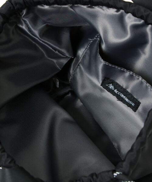 ACCOMMODE（アコモデ）の「ベルクロワッペンショルダーバッグ（ショルダーバッグ・レディース・カーキ/ベージュ/ブラック・FREE）」の11枚目の写真