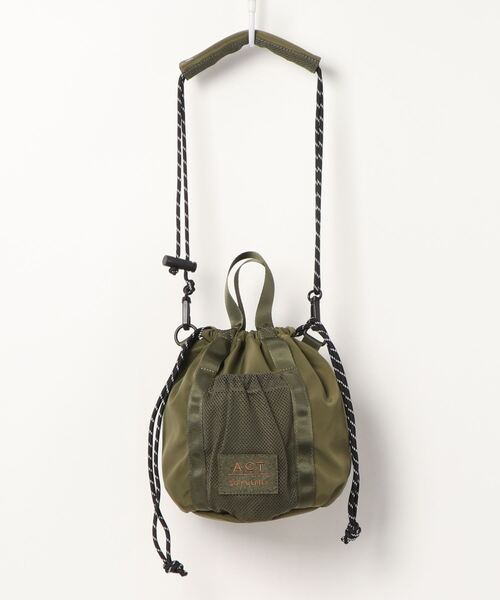 ACCOMMODE（アコモデ）の「ベルクロワッペンショルダーバッグ（ショルダーバッグ・レディース・カーキ/ベージュ/ブラック・FREE）」の14枚目の写真