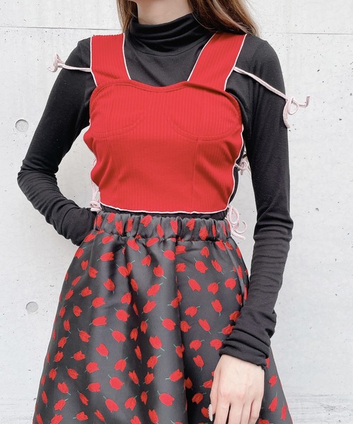 lilLilly(リルリリー)の「サイドリボンリブビスチェ(その他トップス・レディース・ホワイト/ブラック/レッド/ピンク・FREE)」の1枚目の写真