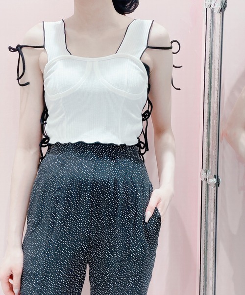 lilLilly(リルリリー)の「サイドリボンリブビスチェ(その他トップス・レディース・ホワイト/ブラック/レッド/ピンク・FREE)」の11枚目の写真