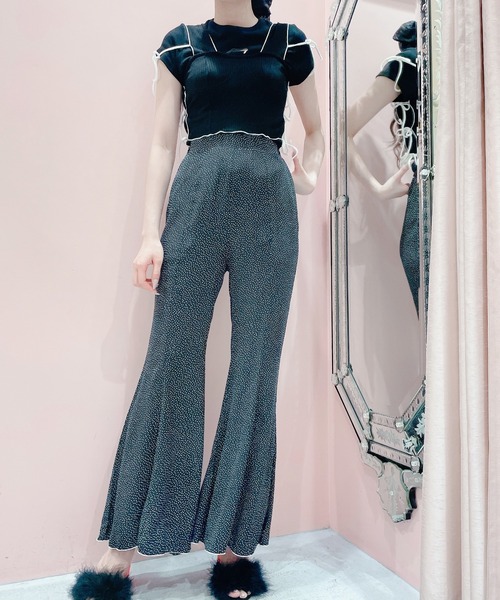 lilLilly(リルリリー)の「サイドリボンリブビスチェ(その他トップス・レディース・ホワイト/ブラック/レッド/ピンク・FREE)」の6枚目の写真