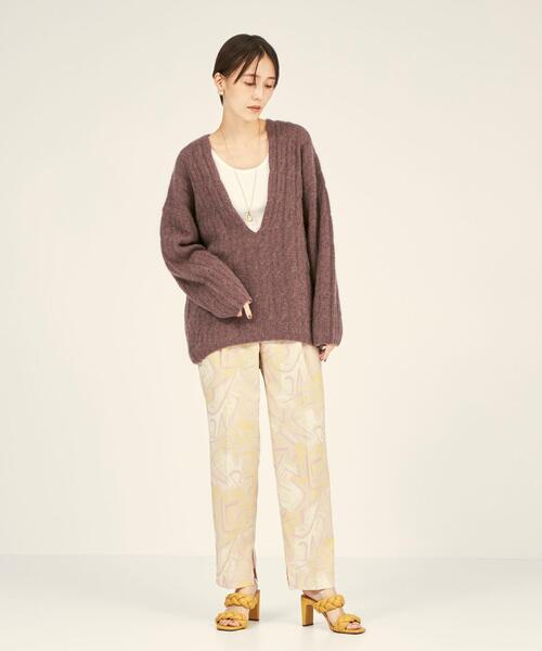 BRACTMENT（ブラクトメント）の「＜BRACTMENT(ブラクトメント)＞BM ケーブル深Vネック プルオーバー（ニット/セーター・レディース・モカ/ナチュラル/ケリー・FREE）」の7枚目の写真