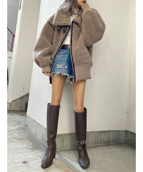 GYDA（ジェイダ）の「スクエアトゥカップヒールブーツ（ブーツ・レディース・ブラウン/ブラック・MEDIUM/SMALL/LARGE）」の15枚目の写真