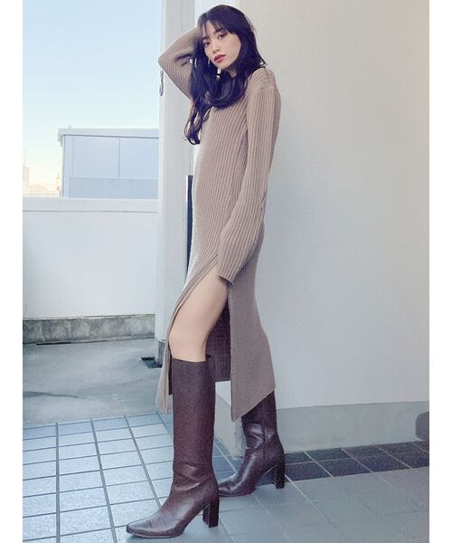 GYDA（ジェイダ）の「スクエアトゥカップヒールブーツ（ブーツ・レディース・ブラウン/ブラック・MEDIUM/SMALL/LARGE）」の16枚目の写真