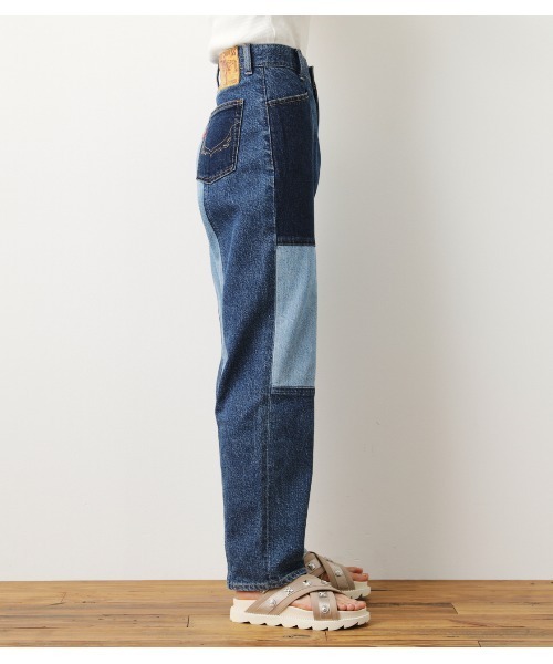 RODEO CROWNS WIDE BOWL（ロデオクラウンズワイドボウル）の「switching denim ﾊﾟﾝﾂ（デニムパンツ・レディース・ブルー・SMALL/MEDIUM/X-SMALL）」の4枚目の写真