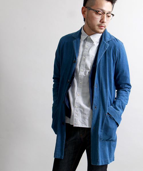 WEGO（ウィゴー）の「WEGO/カットデニムショップコート（ステンカラーコート・メンズ・ダークインディゴブルー/インディゴブルー・MEDIUM/LARGE）」の2枚目の写真