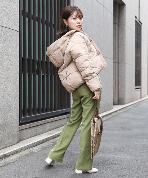 ap retro（アプレトロ）の「エコダウンブルゾン（ダウンジャケット/コート・レディース・アイボリー/ブラック/ベージュ・FREE）」の13枚目の写真