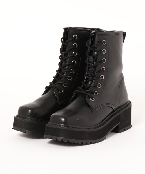 Zipper(ジッパー)の「【Zipper】<2021AW>スクエアトゥレースアップブーツ(ブーツ・レディース・ブラック/アイボリー・LL/M/S/L)」の2枚目の写真