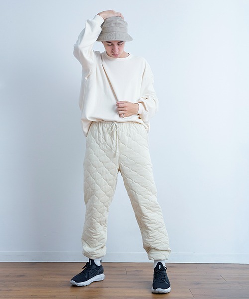 Universal Style Wear(ユニバーサルスタイルウェア)の「Universal Style Wear ヘビースムース サイドタック ロンT(Tシャツ/カットソー・メンズ・グレイッシュベージュ/ブラック/ホワイト/オリーブ・MEDIUM/LARGE/X-LARGE)」の20枚目の写真